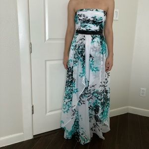 Max and Cleo maxi dress